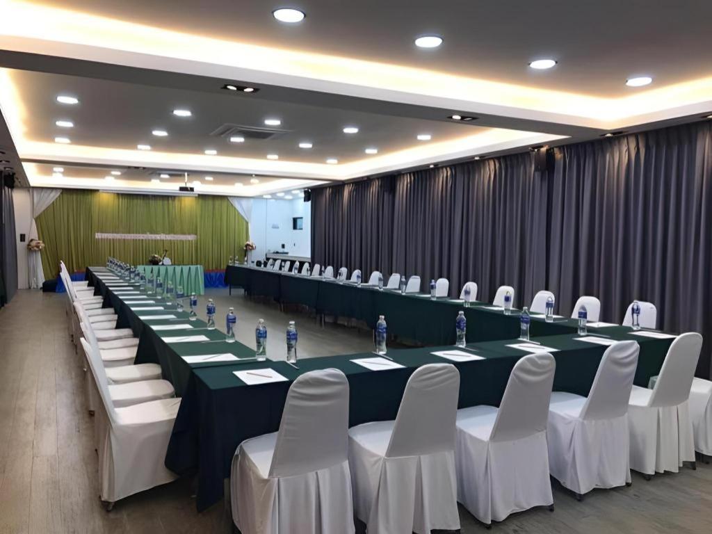 The Convenience Hotel Khon Kaen Exterior foto